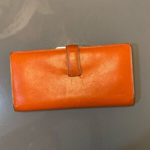 Elegant Tan calfskin Leather Women's Clutch